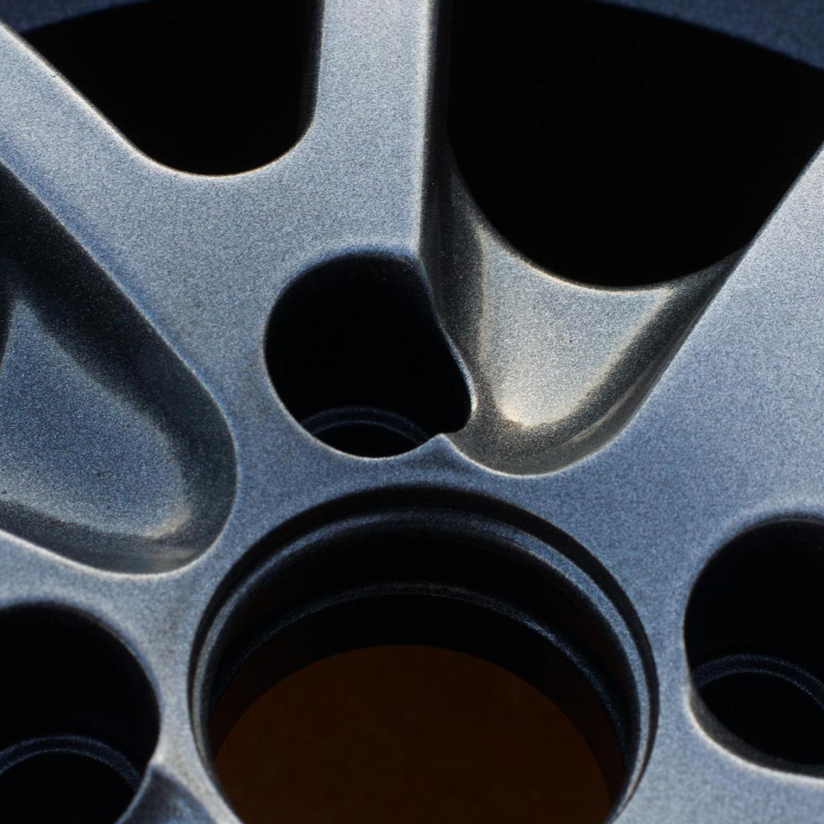 Powder-Coated-alloy-wheels